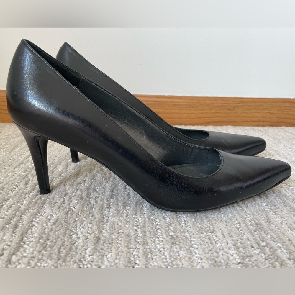 Stuart Weitzman Black Leather Pumps